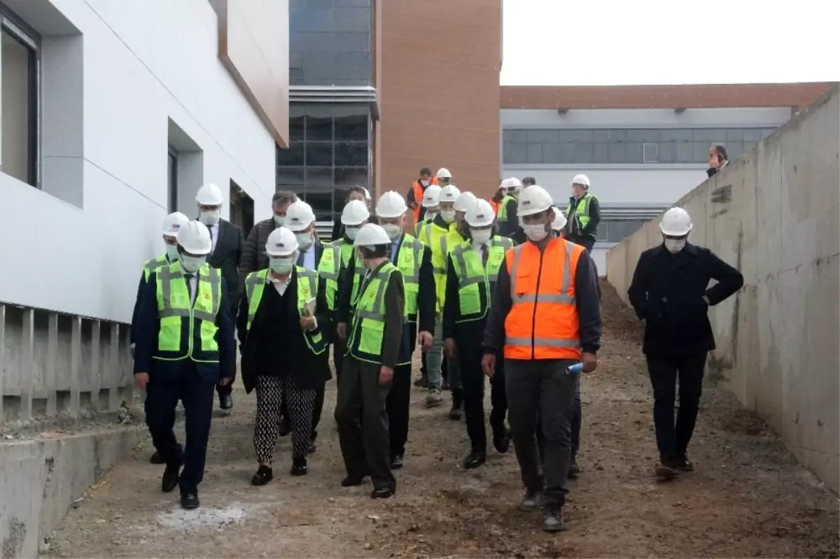 Alman Büyükelçi Schul, Türkiye\'nin mülteci politikasını övdü