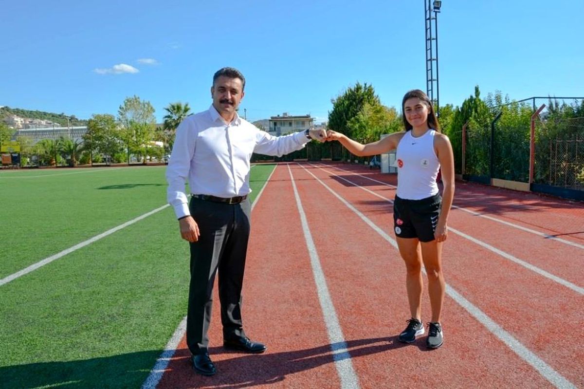Bozkurt, oryantiring sporundaki başarısı ile dikkat çekiyor