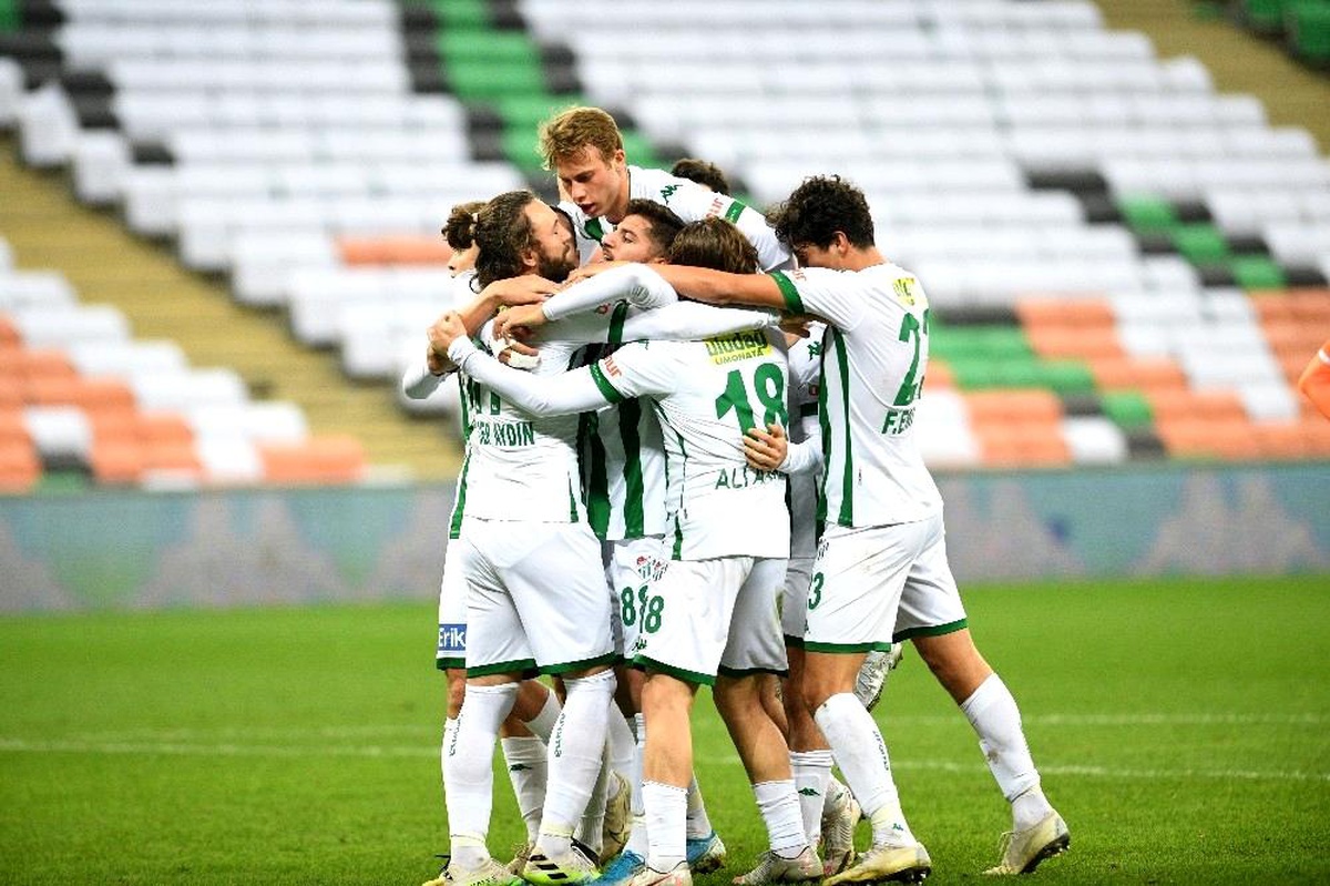 Son dakika haberleri... Bursaspor, Adana\'da oynadığı son 5 maçı kazandı, 9 maçı kaybetmedi
