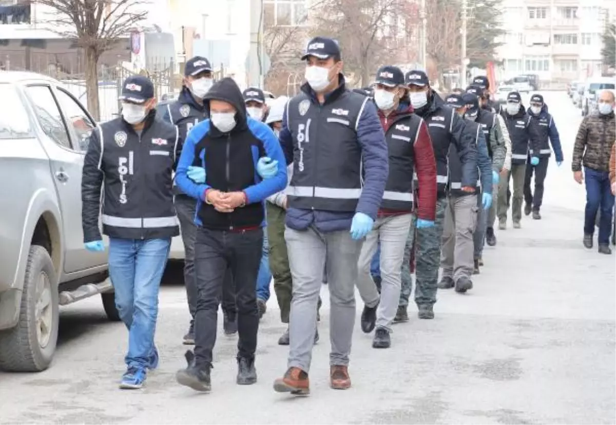 Son dakika haber: Eskişehir\'de 3 milyon liralık tefeci operasyonu 18 gözaltı