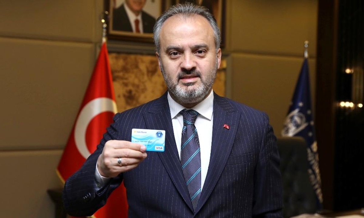 İhtiyaç sahiplerinin yüzü Büyükşehir\'le gülüyor