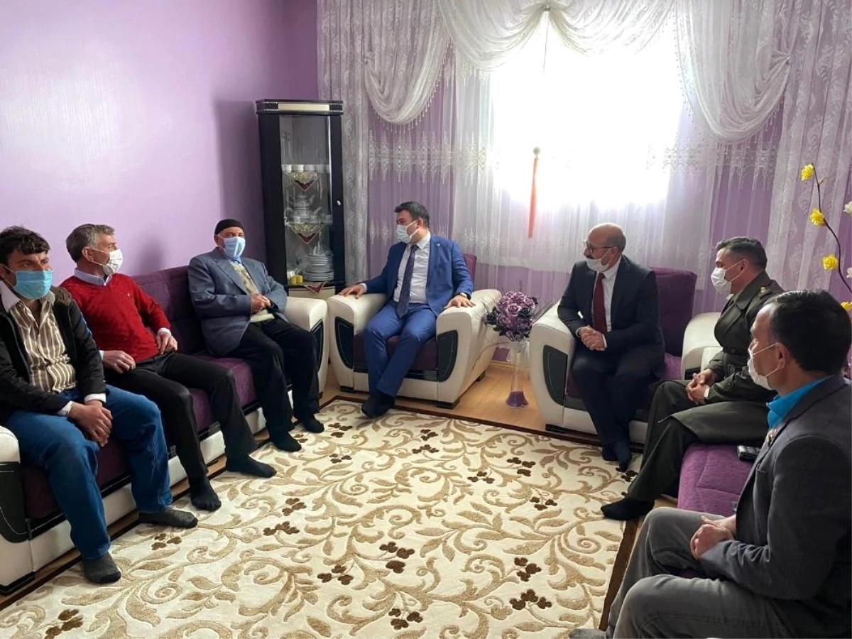 Kaymakam Dertlioğlu ve Başkan Sağlam\'dan şehit ailelerine ziyaret