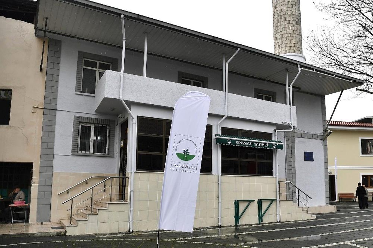 Osmangazi\'de camiler güzelleşiyor