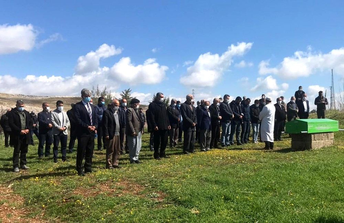 Samsatlılar Yasemin hemşireye ağlıyor