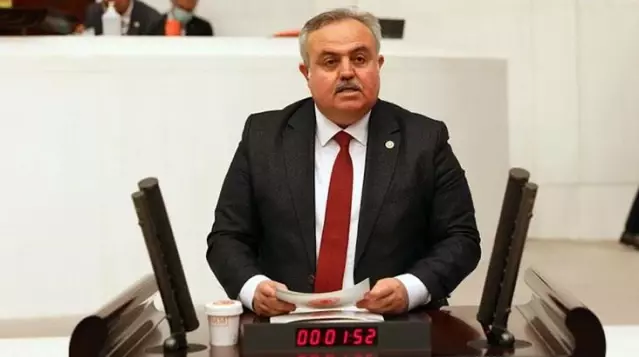 THY uçağında kalp krizi geçiren bebeğe ilk müdahaleyi yapan AK Partili Milletvekili o anları anlattı THY uçağında kalp krizi geçiren bebeğe ilk müdahaleyi yapan AK Partili Milletvekili o anları anlattı