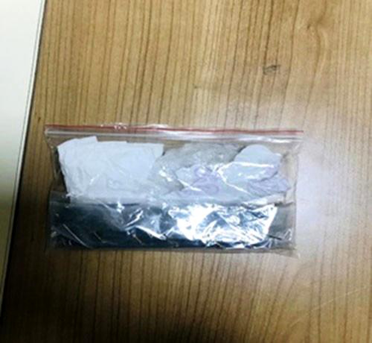 Üzerinden silah ve uyuşturucu çıkan kişi gözaltına alındı