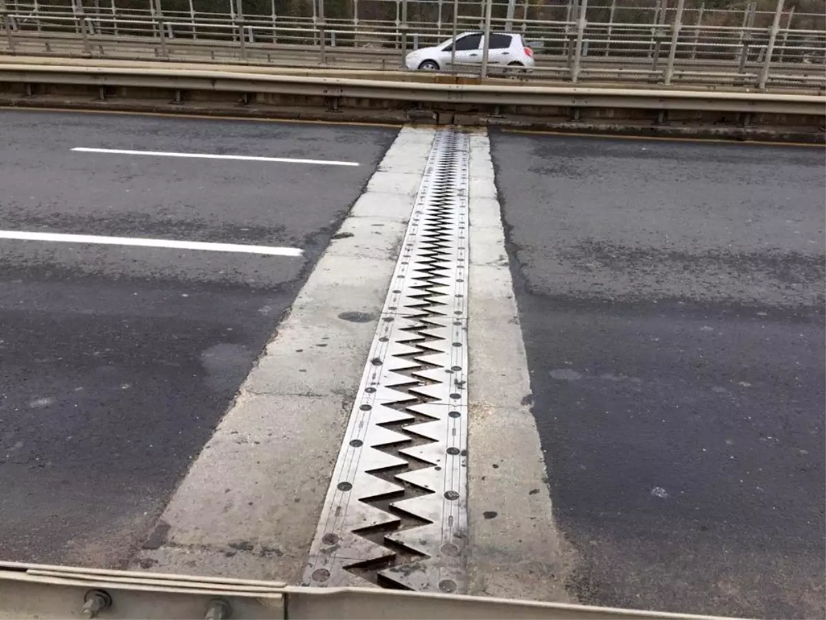 Başkent köprülerinde derz yenileme çalışmaları devam ediyor