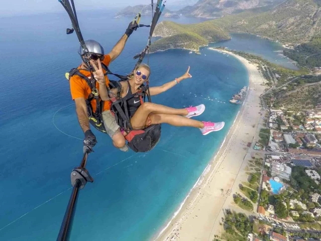 Belgesi Olmayan Pilot Babadağ'dan uçuş yapamayacak