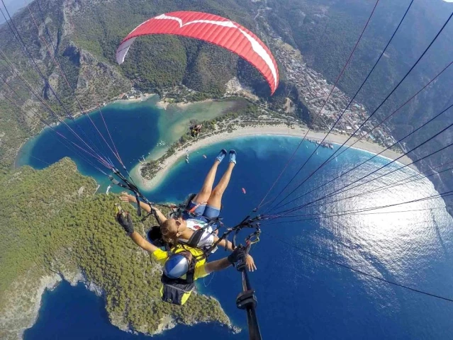 Belgesi Olmayan Pilot Babadağ'dan uçuş yapamayacak