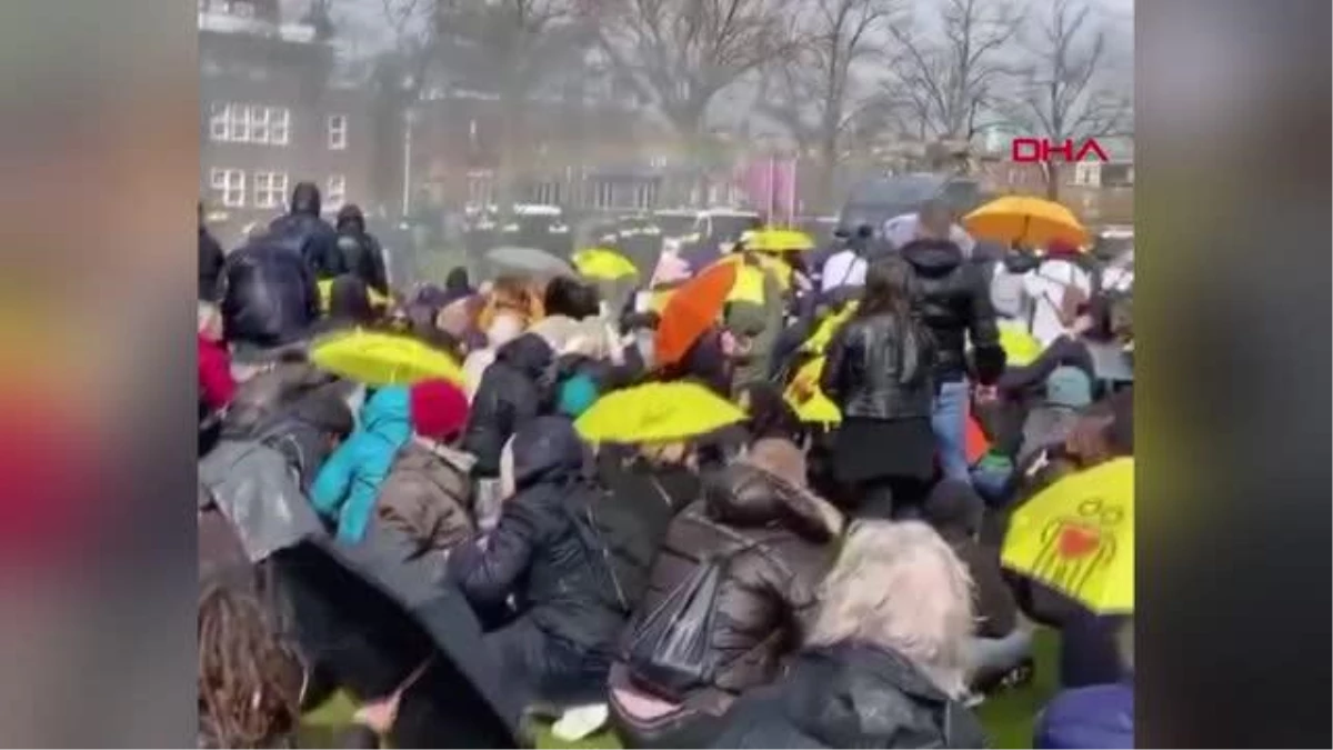 Hollanda\'da karantina karşıtı protestolar devam ediyor