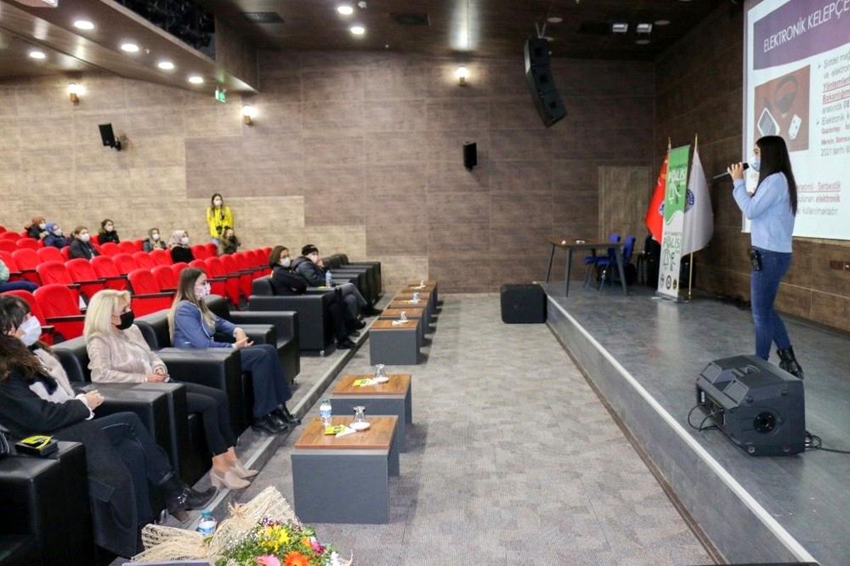 Son dakika haberleri! Kars\'ta polis eşlerine bilgilendirme yapıldı