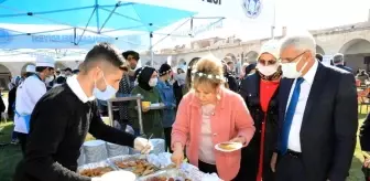 'Kayısı Çiçeği Şenliği' konukları Battalgazi'ye hayran kaldı