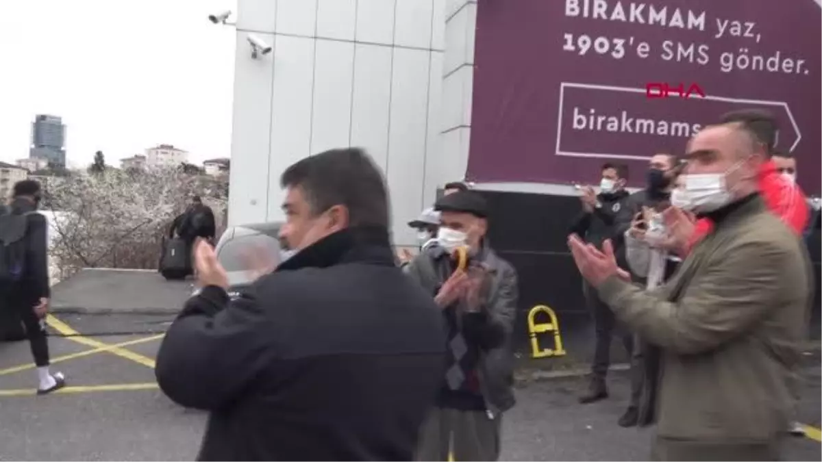 SPOR Beşiktaşlı taraftarlardan TBF\'nin kararına protesto