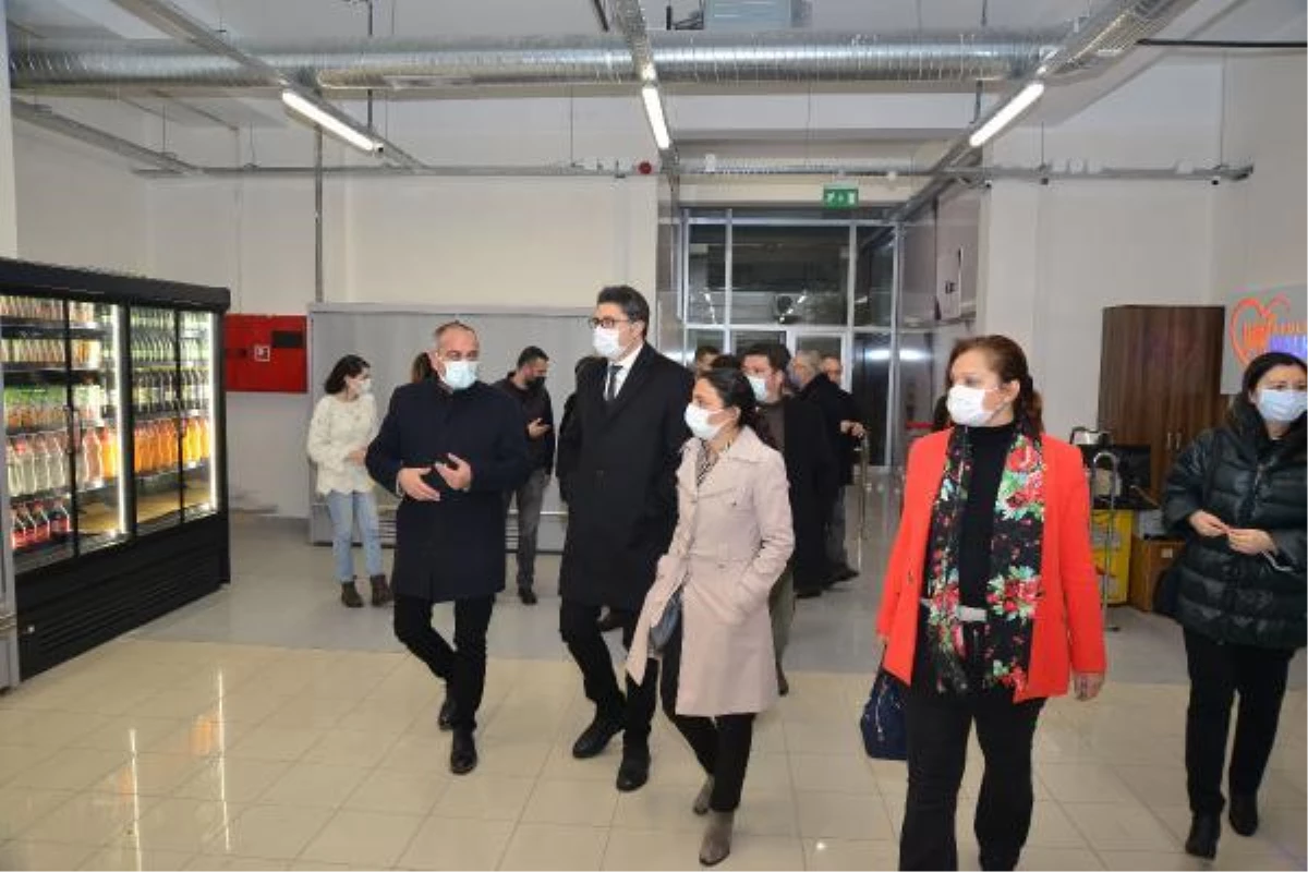 CHP Genel Başkanı Kılıçdaroğlu\'nun ziyareti öncesi Gemlik\'e CHP çıkarması