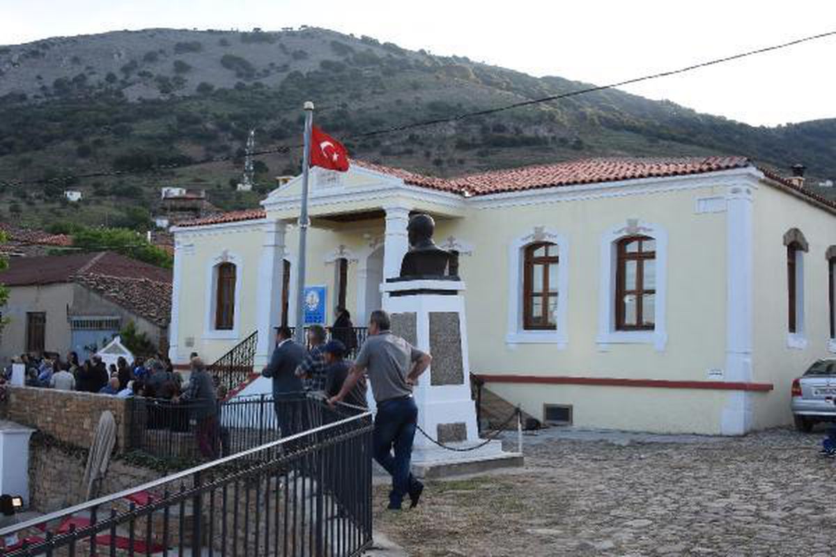 Gökçeada\'da, 5 okulda yüz yüze eğitime ara verildi