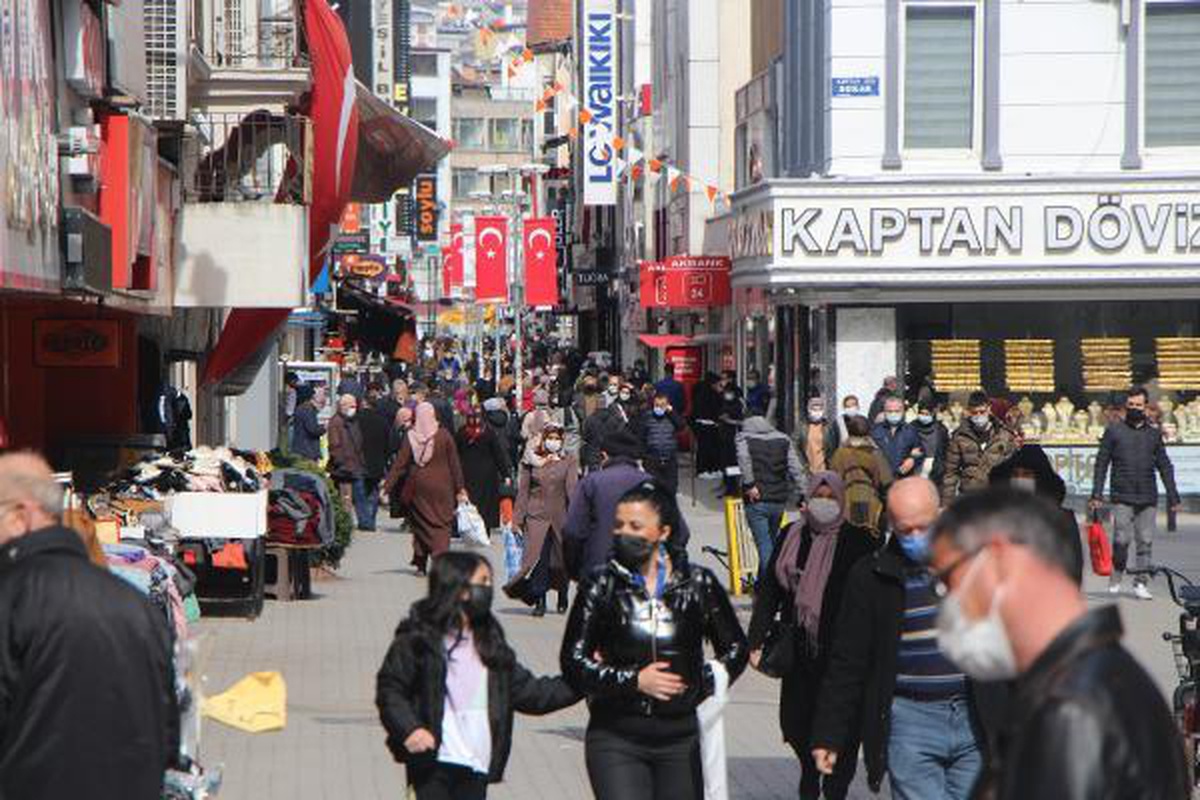 Karantinayı ihlal etti; tıraş olurken yakalandı