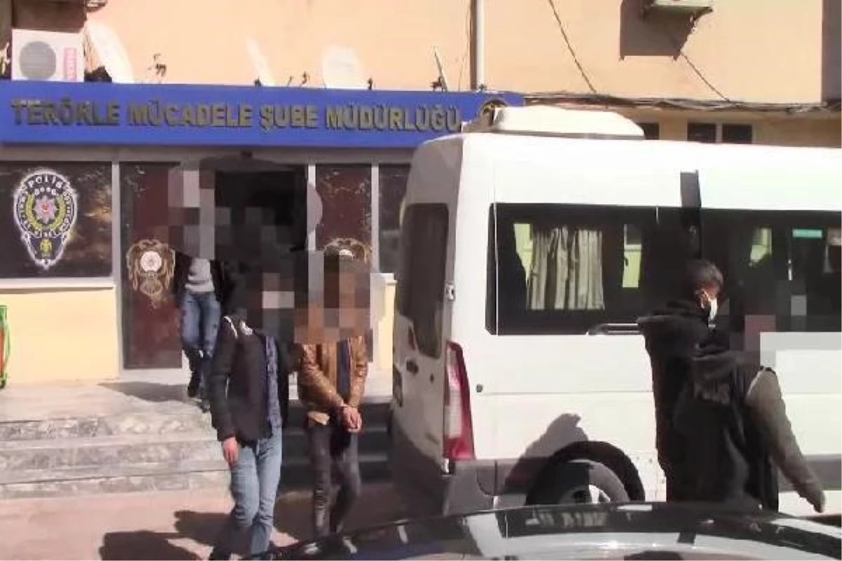 Şanlıurfa\'da patlayıcılarla yakalanan 4 terörist tutuklandı