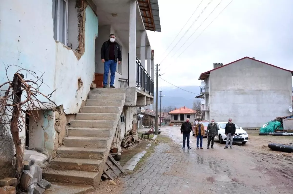 Simavlı futbolcu babanın oğlu Halil Akbunar, A Milli Takım kadrosunda