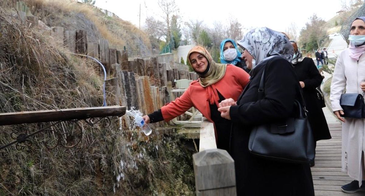 Battalgazi\'de başarılı kursiyerler ispendere\'yi gezdi