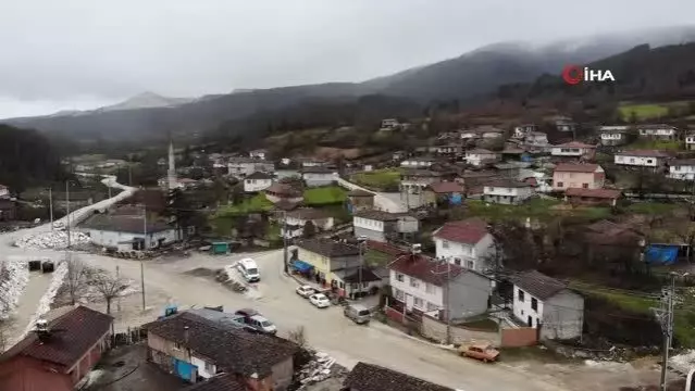 Bu köyde torunlar dedeleriyle aynı dili konuşamıyor