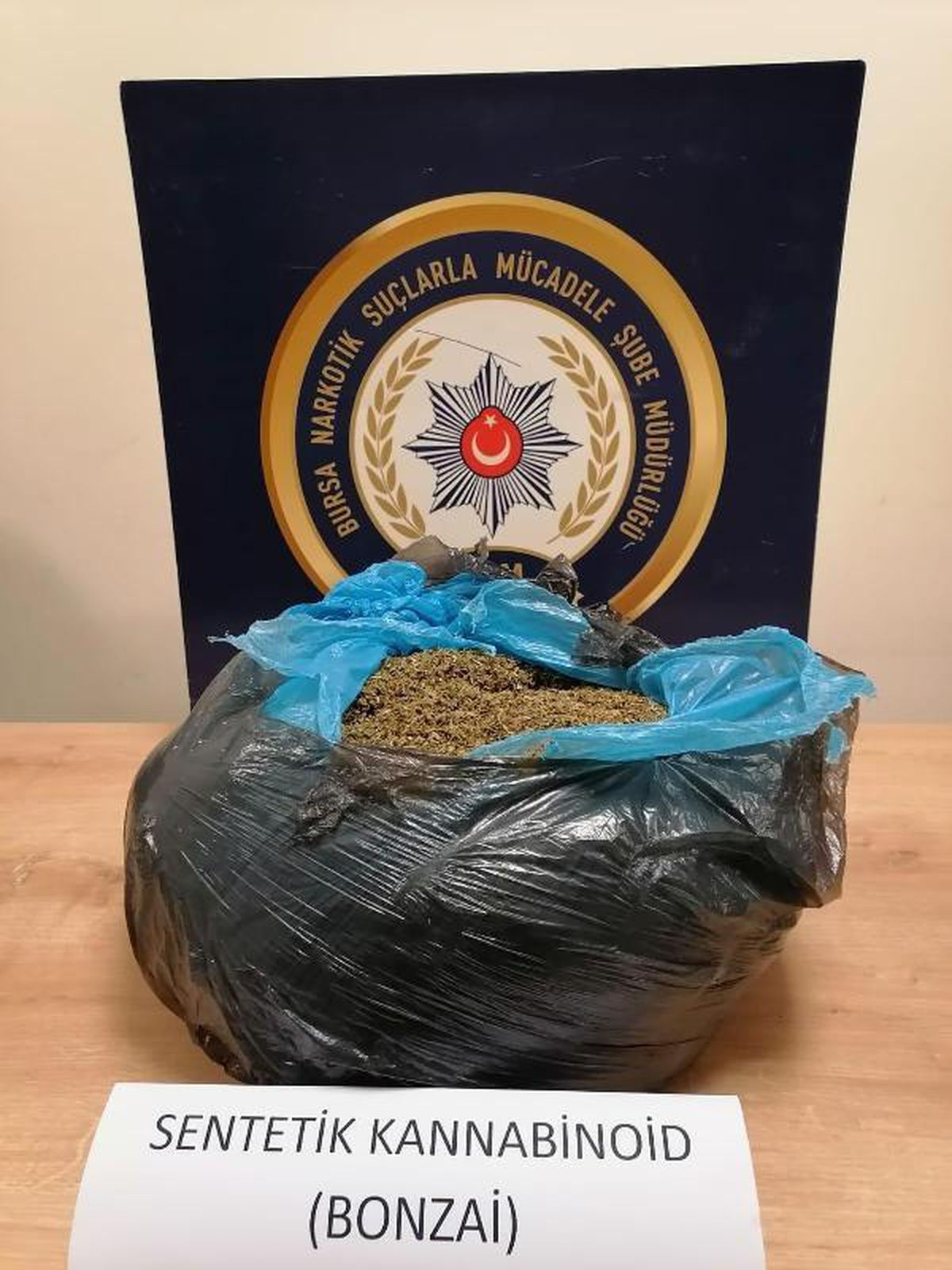 Bursa\'da 23 kilo uyuşturucu ele geçirildi, 33 şüpheli tutuklandı