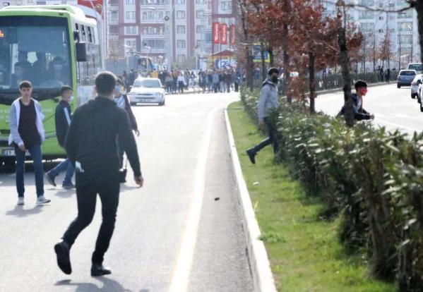 Son dakika haberi | Diyarbakır'da, nevruz kutlamasında gözaltına alınan 81 kişiden 68'i serbest