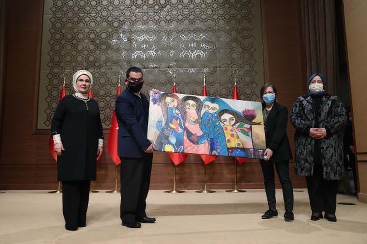 Emine Erdoğan: \'Engelli\' kelimesini, eksiklikler olarak düşünmeyelim lütfen