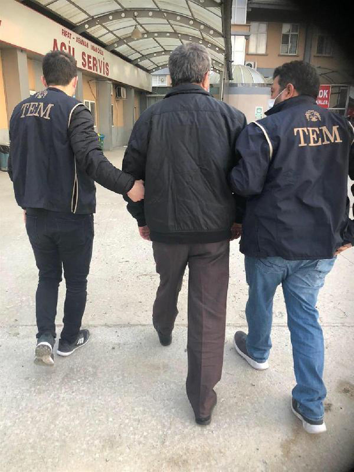 Son dakika haberleri | FETÖ\'nün \'askeri mahrem\' yapılanması operasyonunda 17 kişi tutuklandı