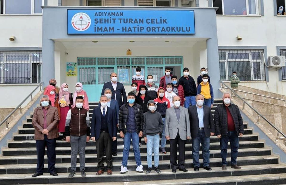 Son dakika haberi | Kılınç, öğrencilerle bir araya geldi