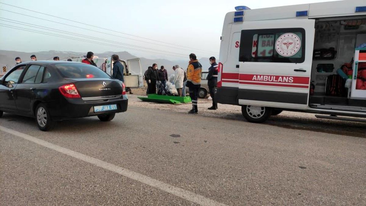 Son dakika haberi! Mezarlık yanındaki otomobilde ölü bulundu