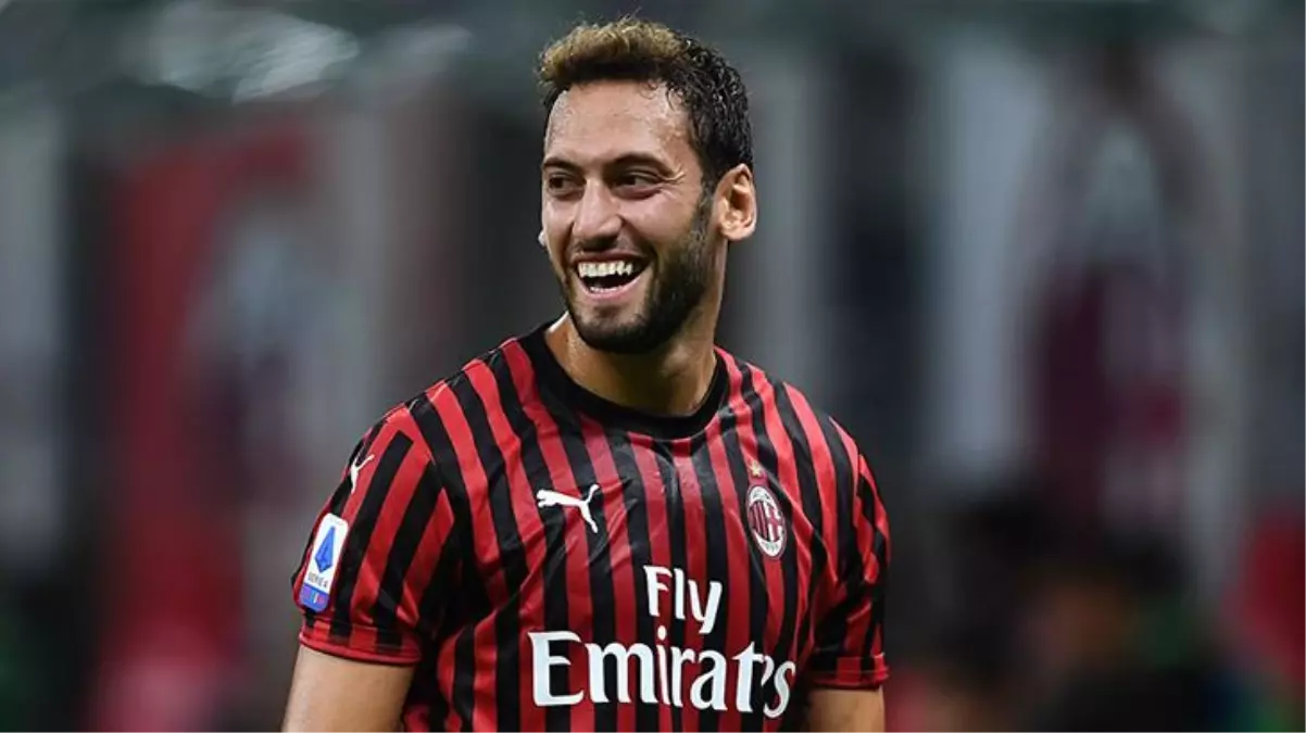 Milli yıldız yine G.Saray\'a yeşil ışık yaktı! Aslan dövmesi detayı dikkat çekti