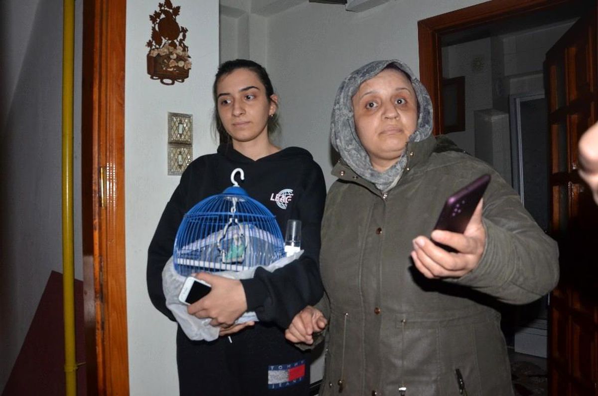 Son dakika haberleri... O mavişini, annesi evini düşündü