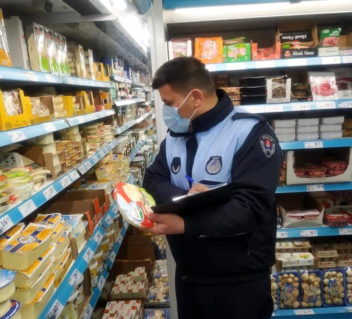 Zabıta ekipleri Sincan\'ın sağlığı için sahada