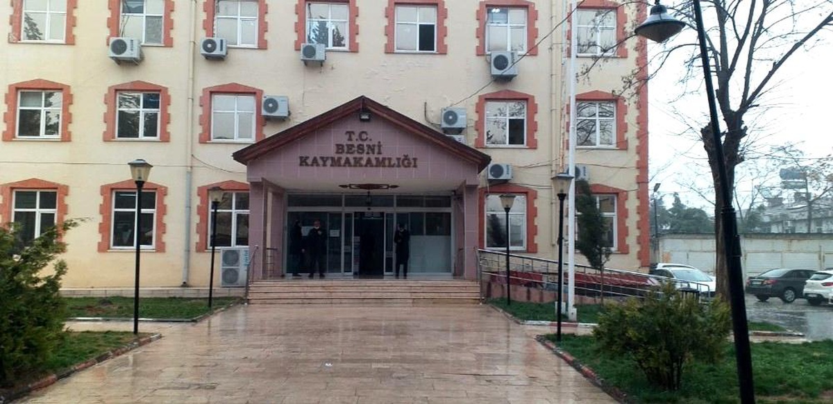 Besni Kaymakamlığı sel ve su baskınlarına karşı uyardı