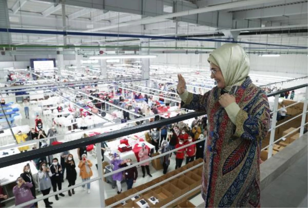 Emine Erdoğan, doğa dostu tekstil fabrikasını ziyaret etti (3)
