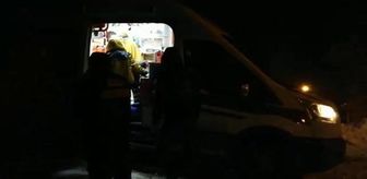 Erzincan'da, kardan yolu kapanan köydeki hasta için 6 saat süren seferberlik