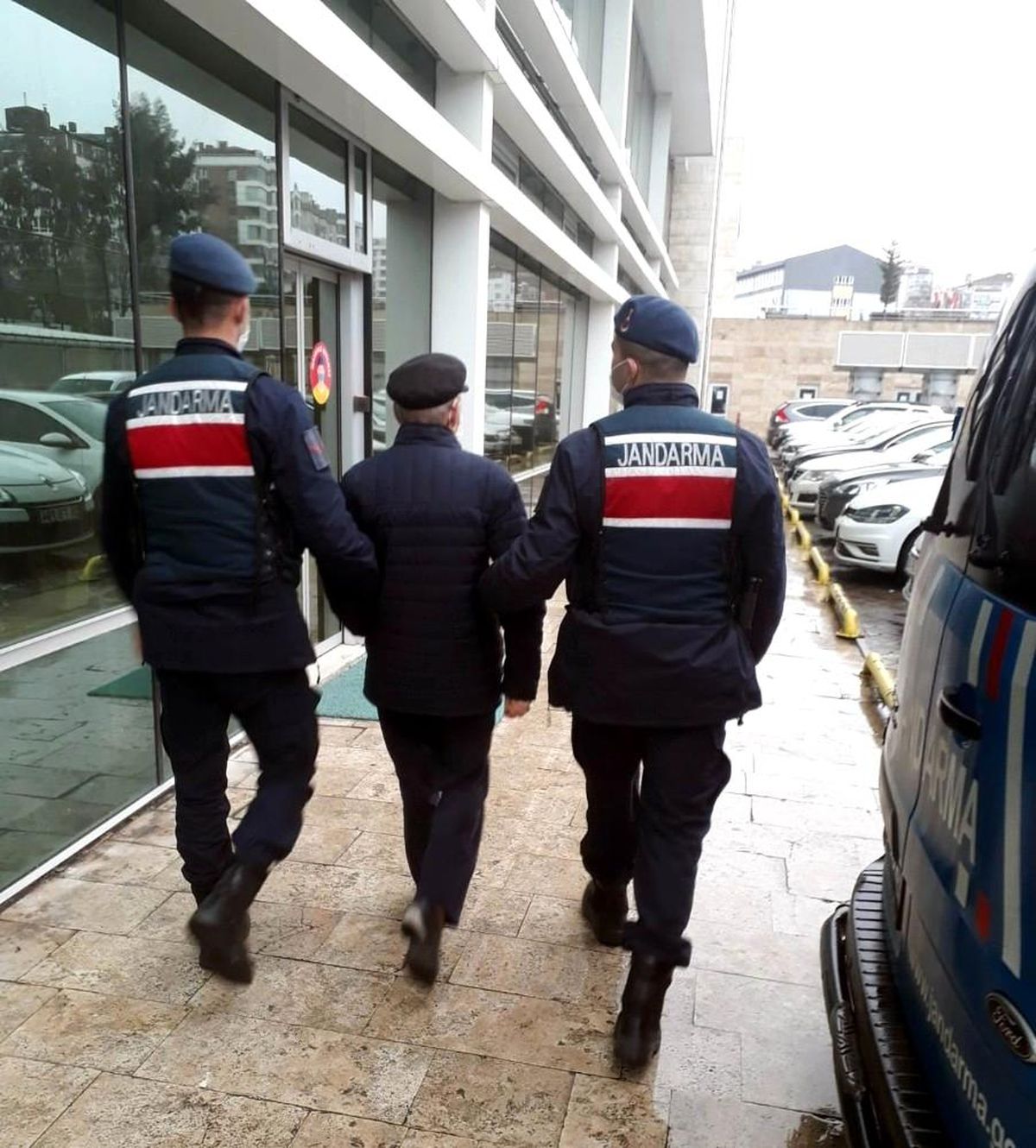 Hapis cezası bulunan şahıs jandarma dedektifleri tarafından yakalandı