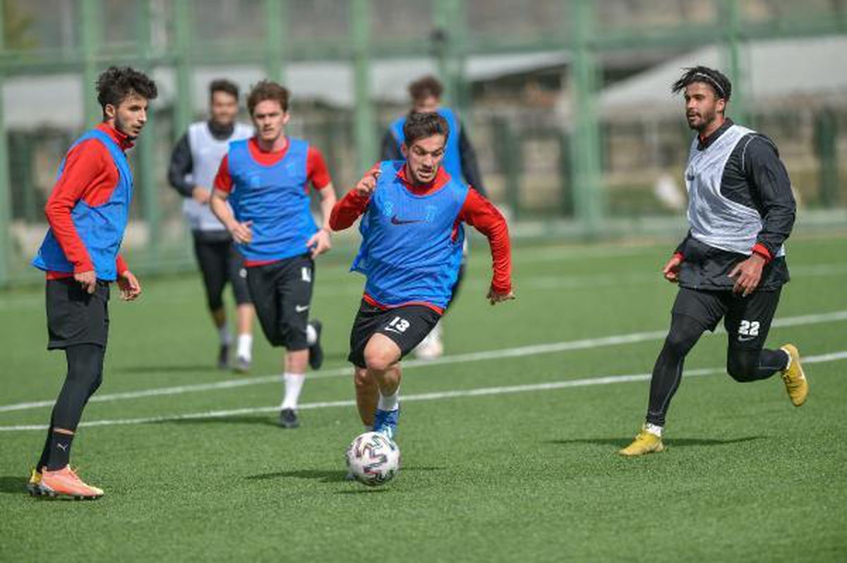 İnegölspor, kritik mücadelede Ankara Demirspor\'u ağırlayacak