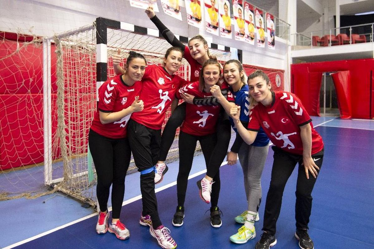 Muratpaşa Belediyespor, Avrupa kupası hedefini son maça kadar sürdürmeyi planlıyor