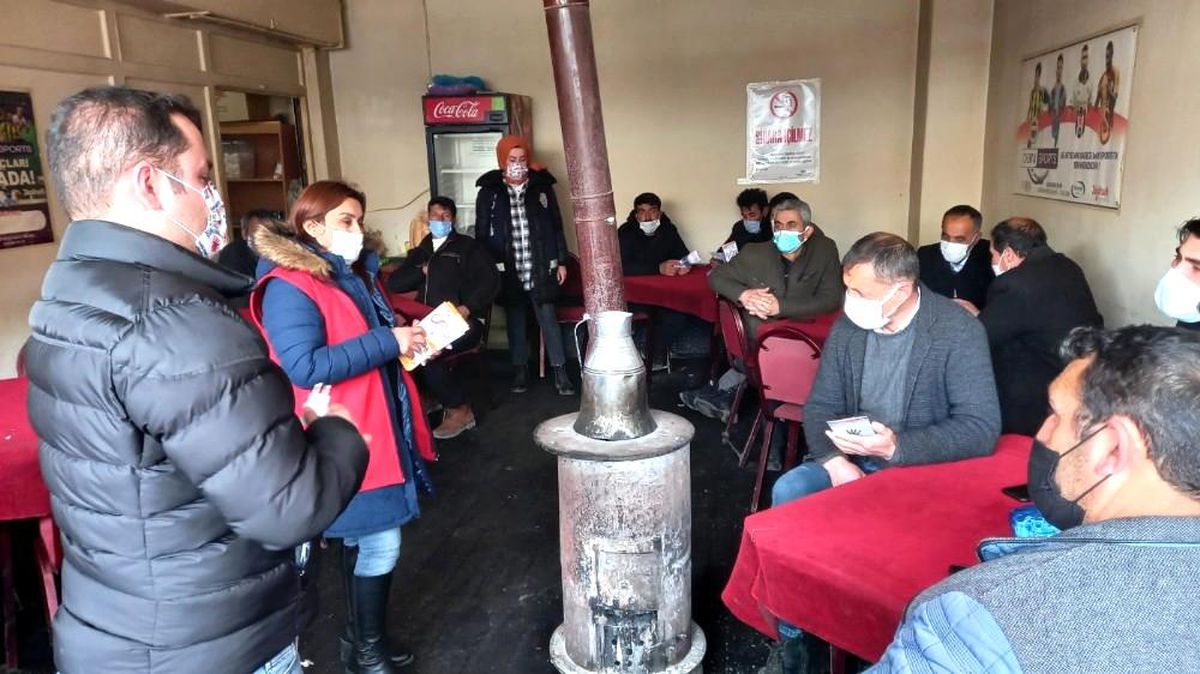Kars\'ta kadına şiddet bilgilendirme toplantıları sürüyor