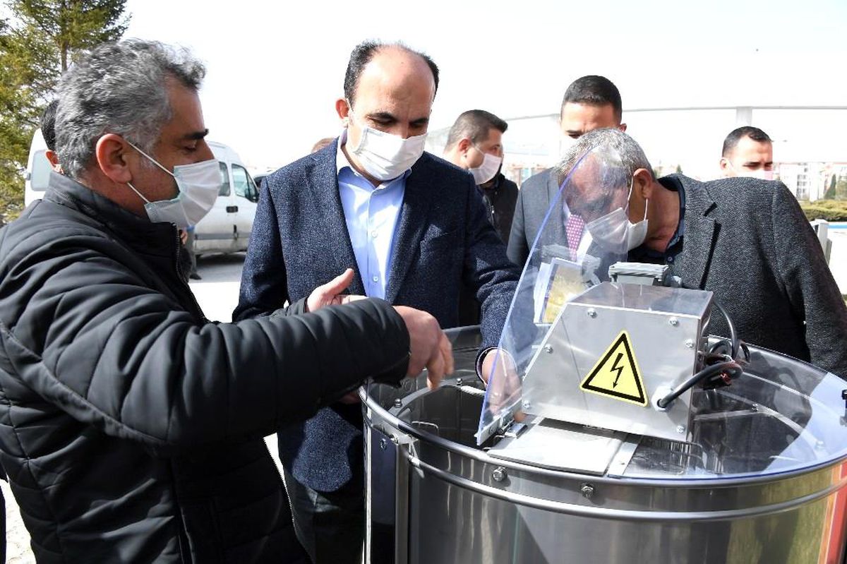 Konya Büyükşehir Belediyesi\'nden bal üreticilerine 2 milyon lira destek