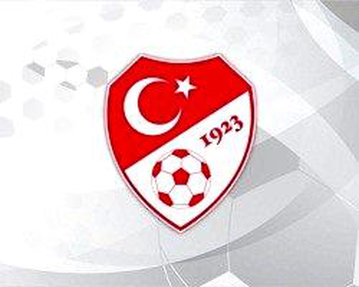 Nazım Sangare ve İrfan Can Kahveci kadrodan çıkarıldı