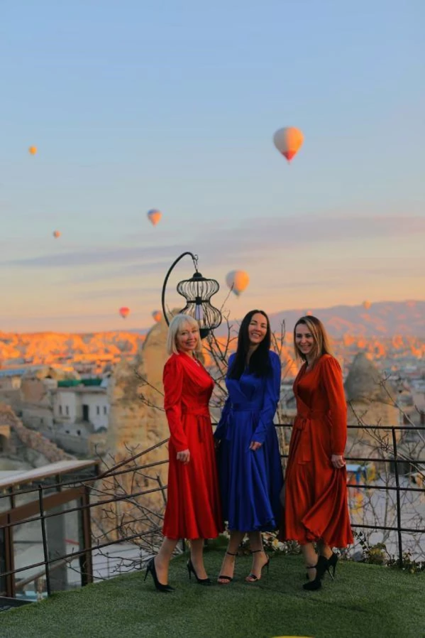 ANTALYA Ruslar artık Anadolu'nun doğal ve tarihi güzelliklerini geziyor