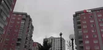 Salgın ekipleri evleri tek tek dolaşıyor: Apartman sakinlerine 'ziyaret yapmayın' uyarısı