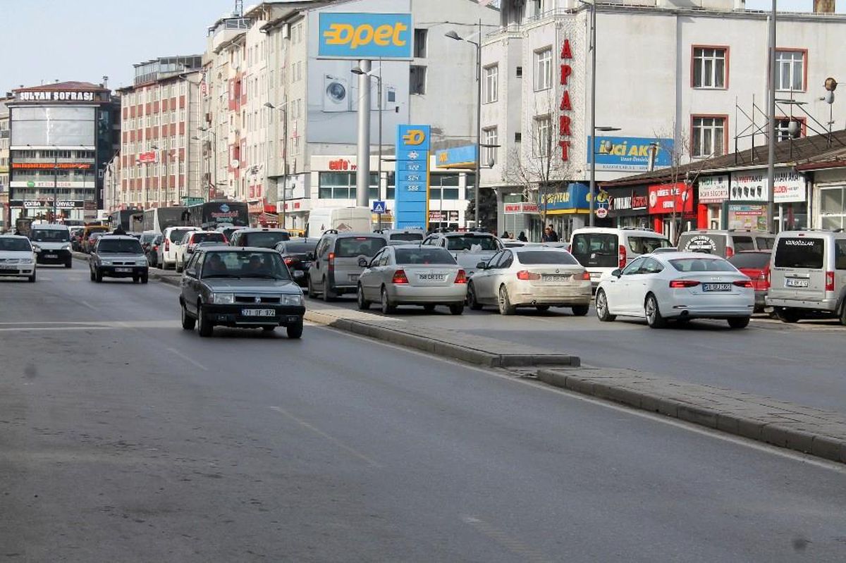 Sivas\'ta araç sayısı arttı