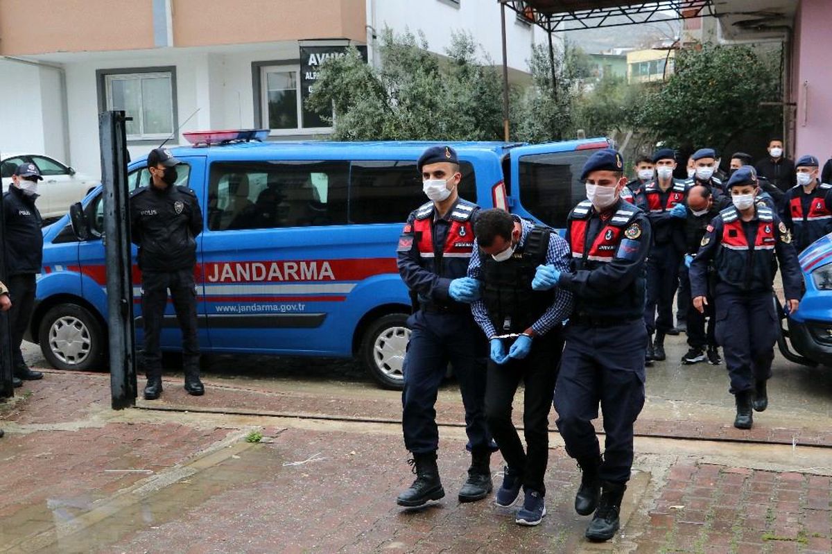 Yaşlı çiftin katil zanlıları adliyede