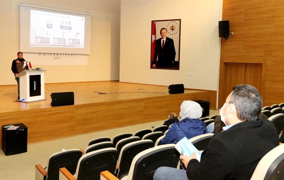 AİÇÜ\'de Afet Farkındalık Eğitimi verildi