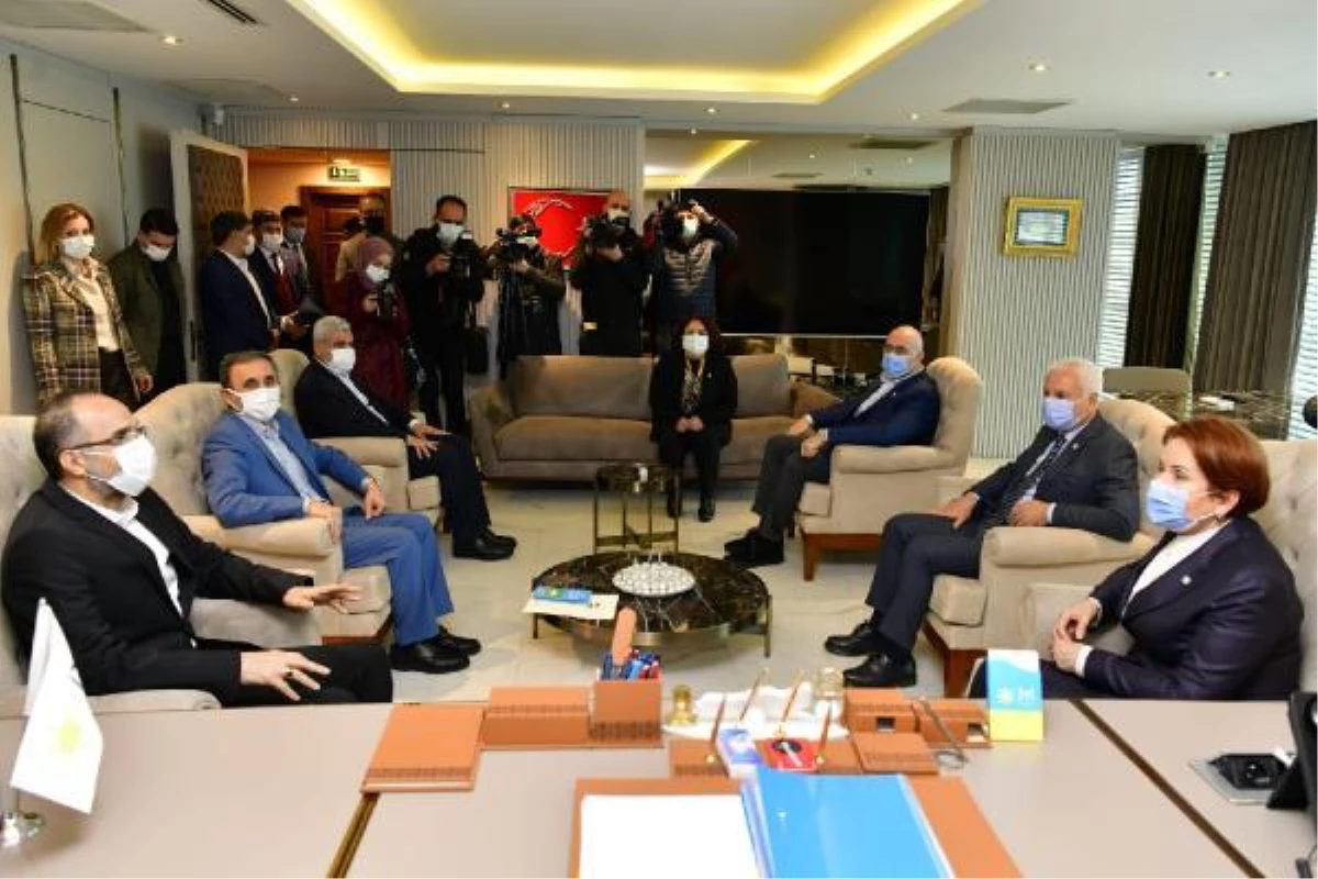 Akşener, HÜDA PAR Genel Başkanı Sağlam ile görüştü