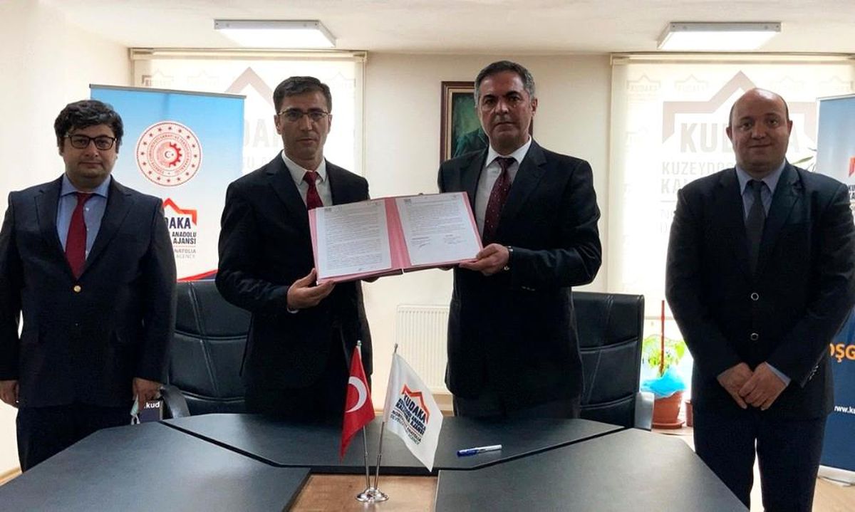 "Ergan\'da Kayak Zamanı" isimli projenin protokolü imzalandı