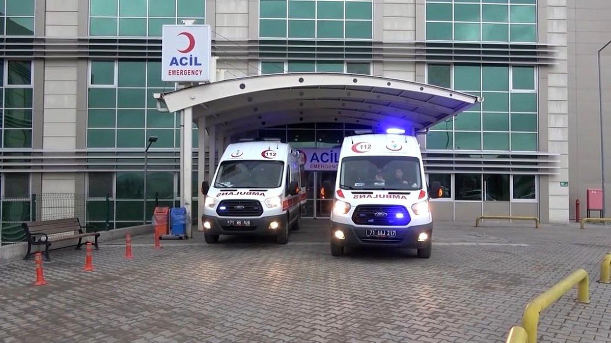 Kırıkkale\'de 4 kişilik aile sobadan zehirlendi